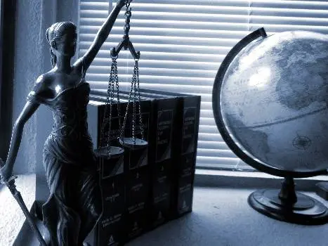 Адвокати Заставний Роман Андрійович & Заставна Ольга Василівна — фото 2