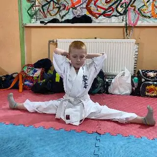 Клуб кіокушінкай карате «Канку», філія «СЗШ №77» — фото 5