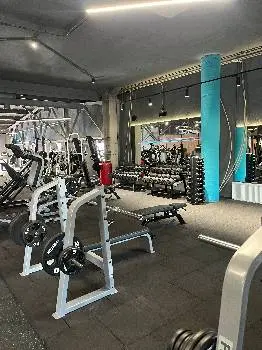 фітнес клуб Total Fitness ТРЦ «ЛАЗ 695» — фото