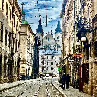 Капітолій - Екскурсії Львів — фото 2