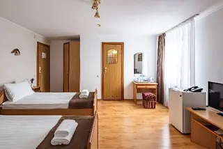 Готельно - ресторанний комплекс Галактика — фото 2