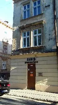 Музыкальные инструменты. Рок атрибутика. — фото