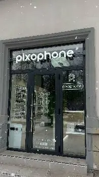 Магазин електроніки PixoPhone — фото