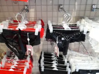 Магазин "Білизна" — фото