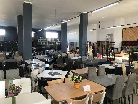 Стіл та Стілець — фото 2