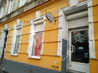 Тканини зі всього світу — фото