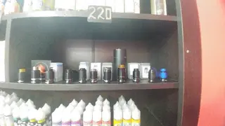 Vapors Vape Shop — фото 4