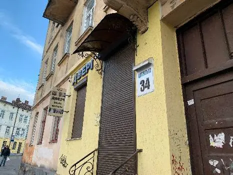магазин дверей і вікон "Версаль" — фото 4