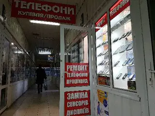 Ремонт мобільних телефонів та планшетів — фото