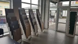 Магазин Area Floor: ковролін, вінілова підлога, штучна трава, ламінат, килимова плитка, комерційні покриття м.Львів Сихів — фото 3
