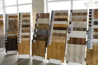 Магазин Area Floor: ковролін, вінілова підлога, штучна трава, ламінат, килимова плитка, комерційні покриття м.Львів Сихів — фото 4