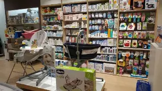 Chicco – фірмовий відділ у магазині MA у ТРК Victoria Gardens. Дитячий магазин. 25 років екпертизи. З Італії з любовʼю. — фото 3