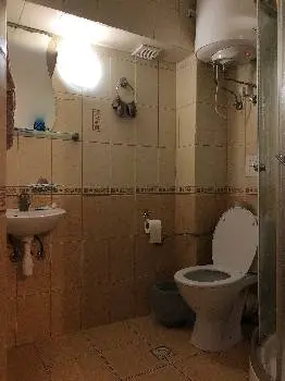 Бюргер Плюс Інн — фото 4