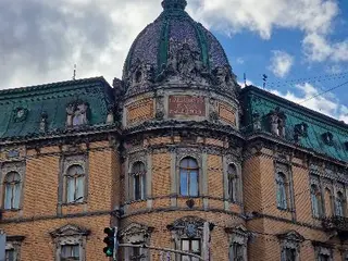 Бібліотека інституту народознавства НАН України — фото