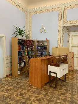 Львівська обласна бібліотека для юнацтва ім. Романа Іваничука — фото 5