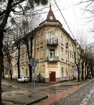 Бібліотека-філія №10 ЦБС для дітей — фото 3