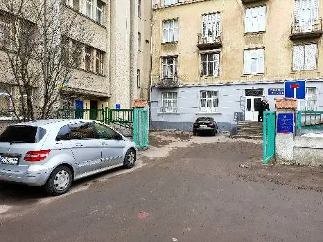 Відділ з питань імміграції, тимчасового перебування іноземців та осіб без громадянства у м. Львів Державної міграційної служби України — фото 2