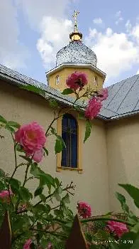 Храм святих апостолів Петра і Павла ПЦУ — фото 5