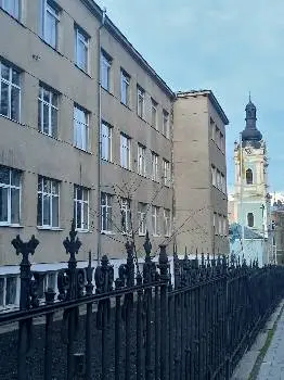 Дзвіниця церкви Святого Духа — фото 4