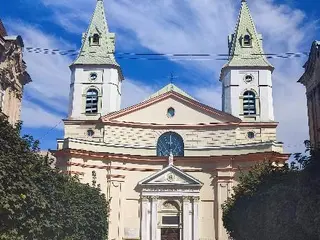 Центральна Церква Євангельських Християн-Баптистів "Дім Євангелія" — фото