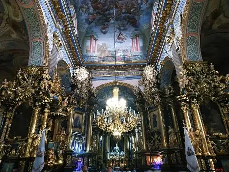 Храм святих ап. Андрія та свщмуч. Йосафата УГКЦ — фото 4