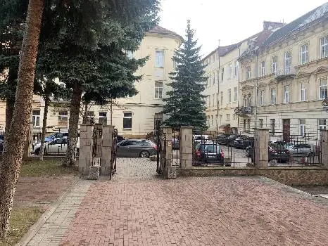 Львівський торговельно-економічний університет — фото 3