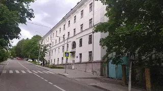 Загальноосвітній навчальний заклаж ІІІ ступеня з профільним навчанням і допрофесійною підготовкою Львівський економіко-правовий ліцей — фото