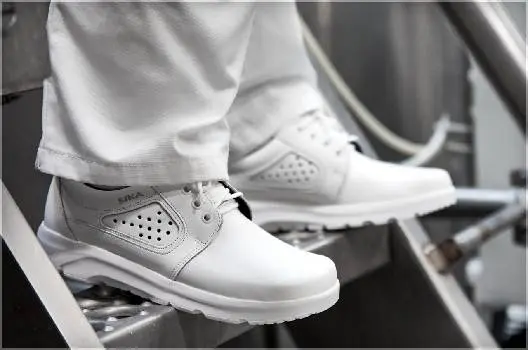 Взуттєва Фабрика "Sika Footwear" — фото 5