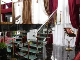 АВАНГАРД МАЙСТЕР - Сходи, перила, навіси, вироби з нержавійки — фото