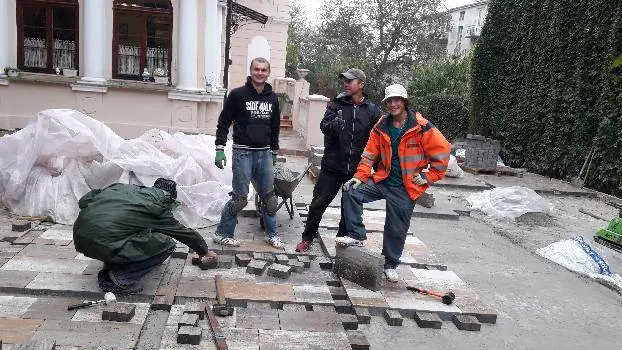 Бруківка Львів — фото 3