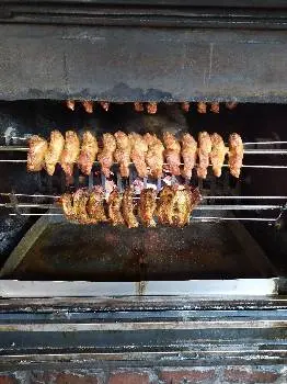 Кури на дровах — фото