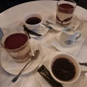 Just Confiserie кондитерська — фото 3