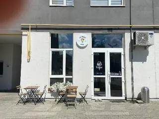 Ice Cream Shop — фото