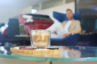 Авторизований сервісний центр Lexus в Івано-Франківську — фото