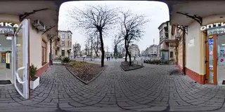 Оптика ІФ — фото