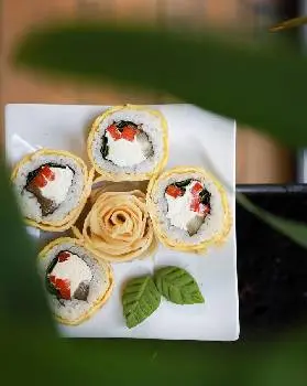 Naminaj Sushi - Ресторан японської кухні та доставка суші Івано-Франківськ — фото 5