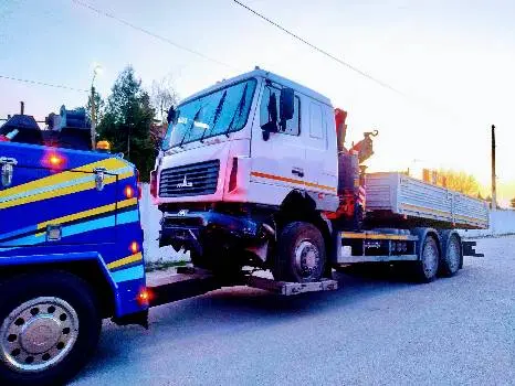 Вантажний Евакуатор Автобусів та Вантажних автомобілів у Львові — фото 5