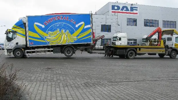 Евакуатор вантажівок, автобусів, фур Львів, Автомобільна Аварійна Служба — фото 2