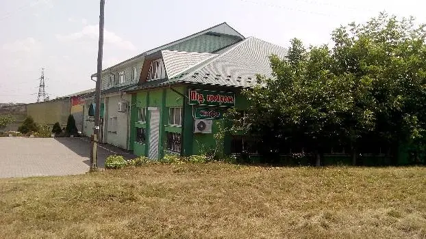 Під горіхом — фото 4