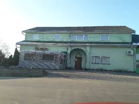 Під горіхом — фото 5
