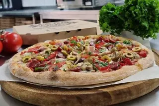 Vitaliano Pizza / Доставка піци Івано-Франківськ / Піцерія Віталіано Піца — фото