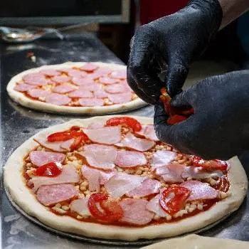 Vitaliano Pizza / Доставка піци Івано-Франківськ / Піцерія Віталіано Піца — фото 5