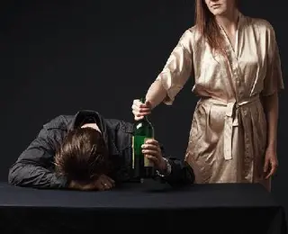 Медичний центр кодування від алкоголізму - нарколог - Лікування від алкоголізму Івано-Франківськ — фото