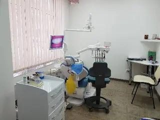 Лікар-стоматолог Садківська Оксана Василівна — фото