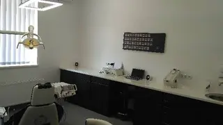 Стоматологія Вівчаренка Віктора ViViD Studio — фото 2