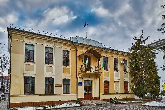 Івано-Франківський обласний інститут післядипломної педагогічної освіти — фото 2