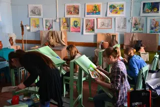 Дитяча художня школа — фото
