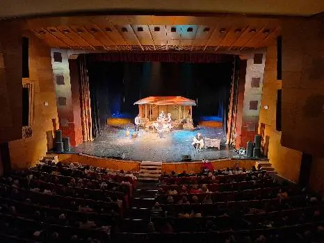 Івано-Франківський національний академічний драматичний театр імені Івана Франка (Франківський драмтеатр) — фото 2
