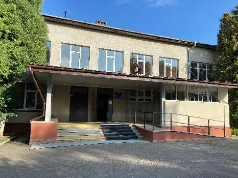 Ліцей № 1 Івано-Франківської міської ради — фото 2