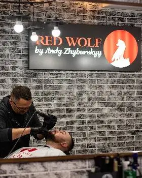 Red Wolf Barbershop — фото